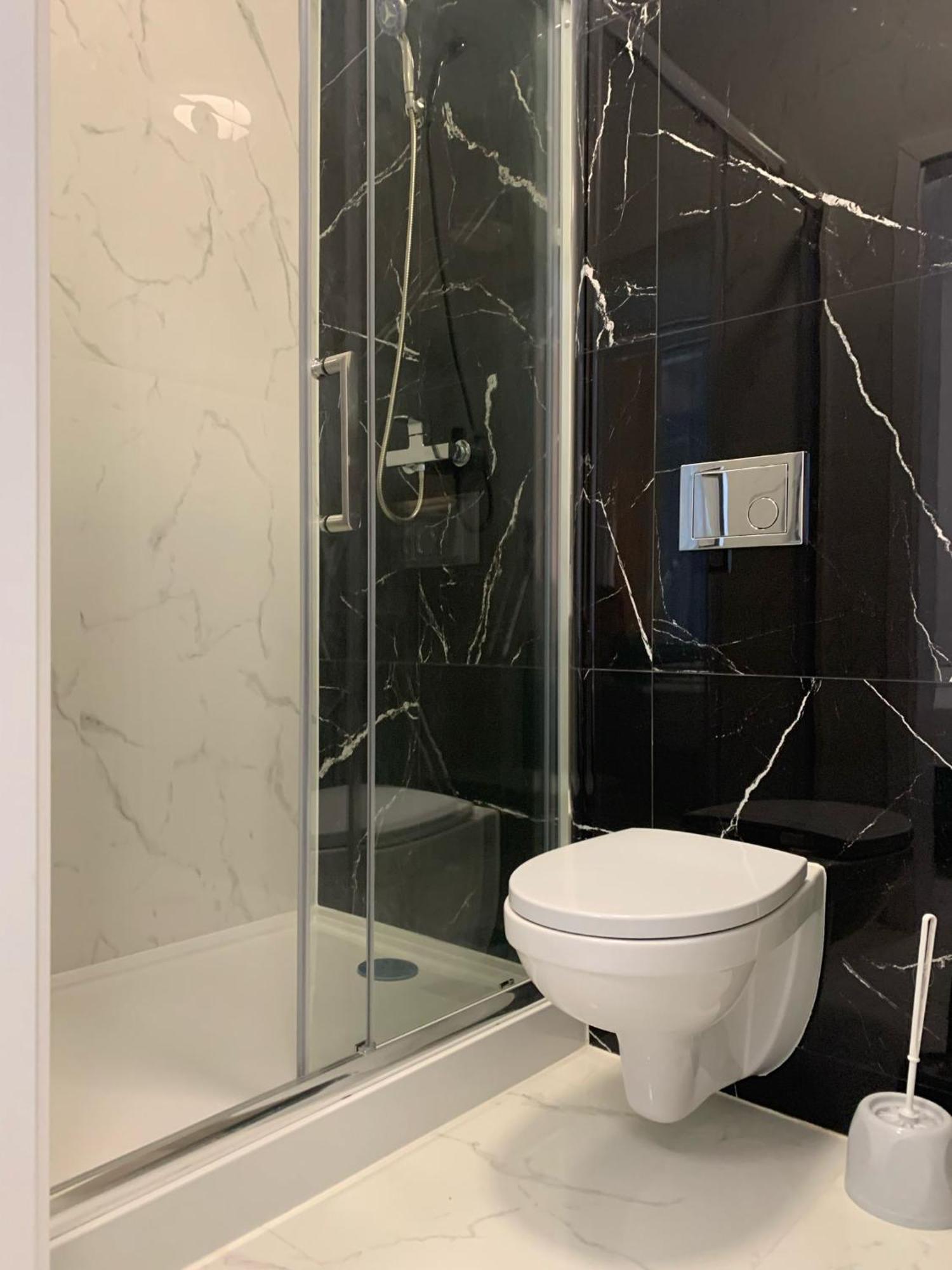 Apartamenty Sw.Rocha ビャウィストク エクステリア 写真