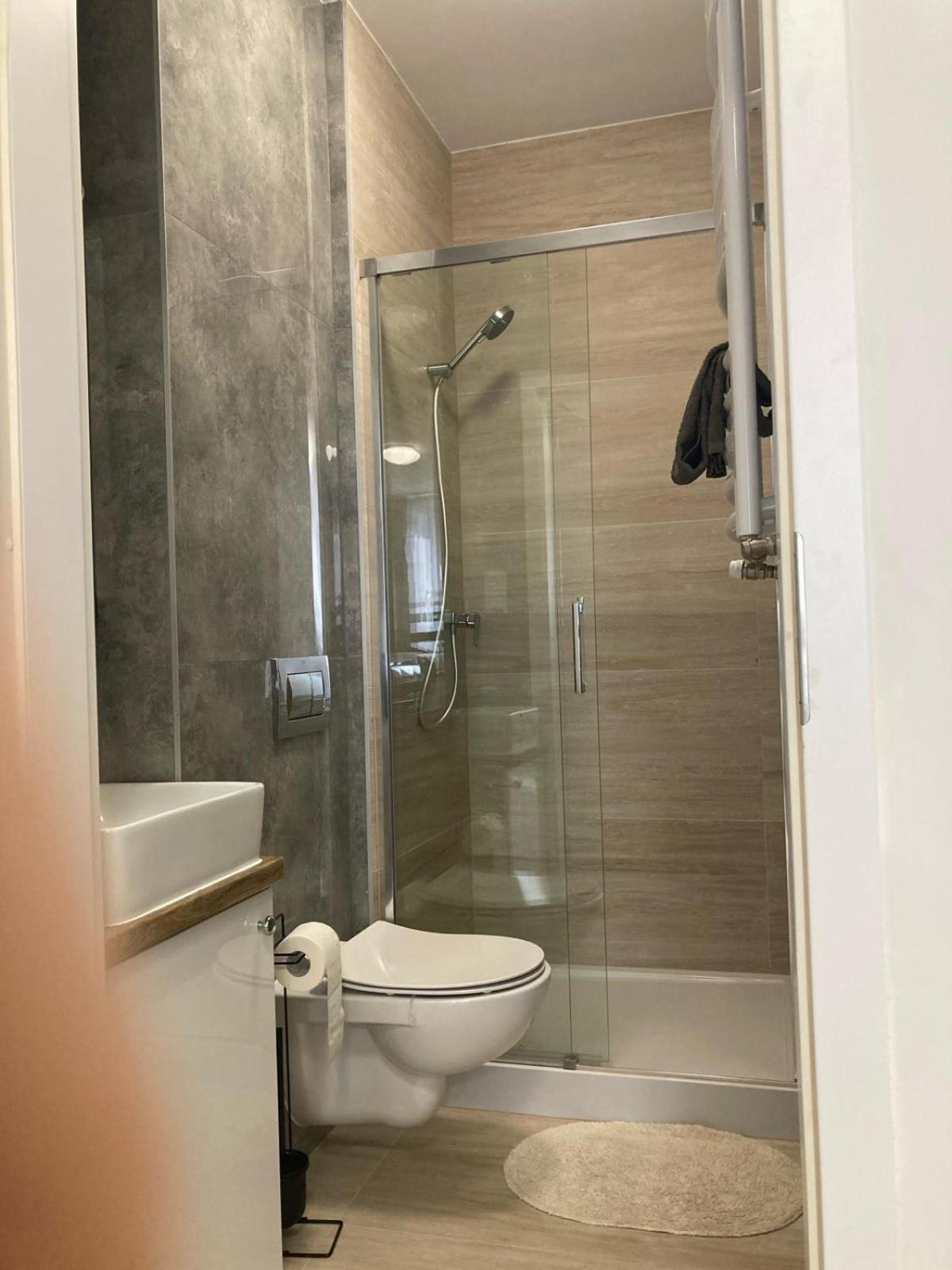 Apartamenty Sw.Rocha ビャウィストク エクステリア 写真